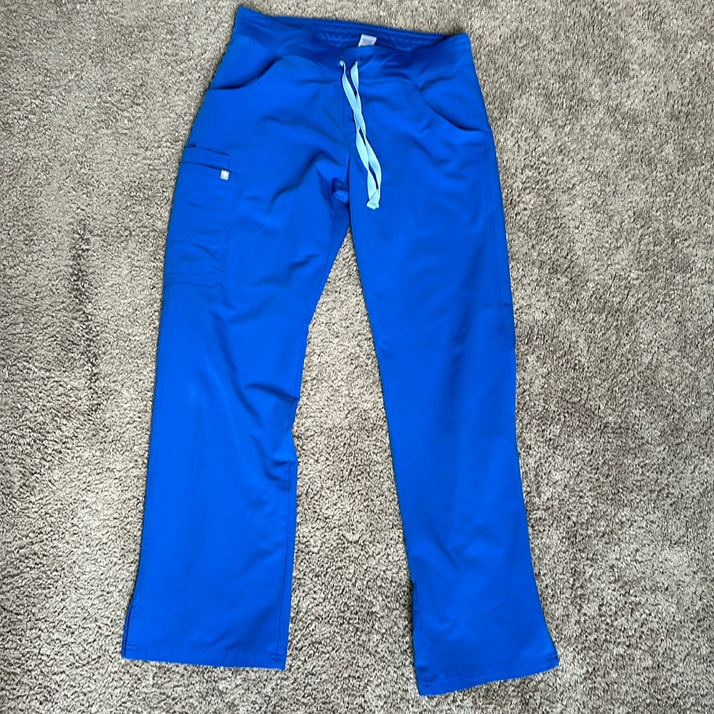 FIGS Kade Cargo Scrub Pants.